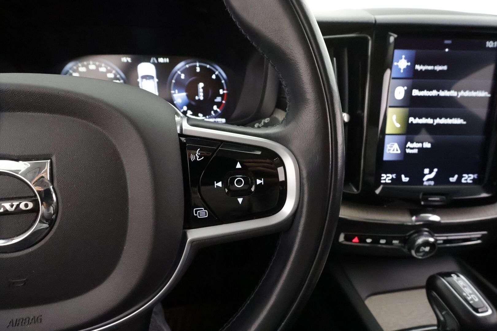 Volvo XC60 2019 D4 AWD Business Inscription aut * Webasto / Koukku / ACC / Full-LED / P.Kamera / Sportpenkki Muistilla / Navi * - Suomi-auto / Kahdet renkaat