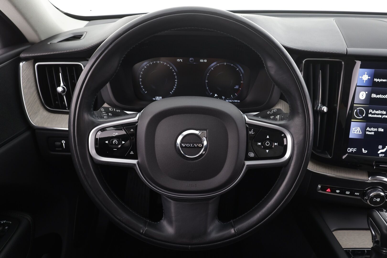 Volvo XC60 2019 D4 AWD Business Inscription aut * Webasto / Koukku / ACC / Full-LED / P.Kamera / Sportpenkki Muistilla / Navi * - Suomi-auto / Kahdet renkaat