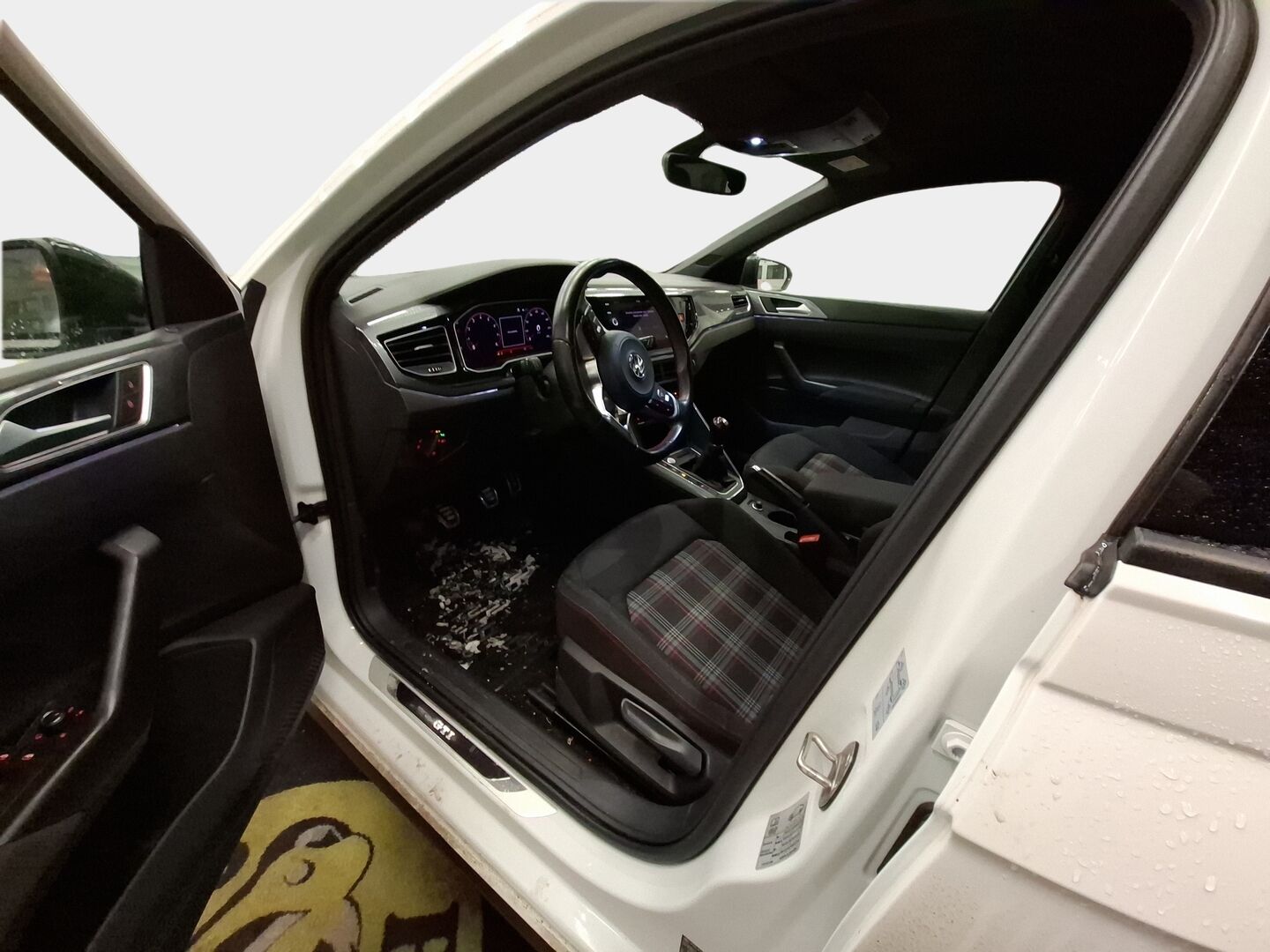 Volkswagen Polo 2019 GTI 2,0 TSI 147 kW (200 hv) // Digimittari / Vakkari / Lohko / Suomi-auto - Näyttävä / Hyvin huollettu / 2x hyvät renkaat*