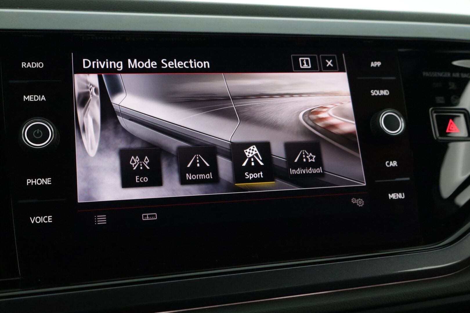 Volkswagen Polo 2019 GTI 2,0 TSI 147 kW (200 hv) // Digimittari / Vakkari / Lohko / Suomi-auto - Näyttävä / Hyvin huollettu / 2x hyvät renkaat*