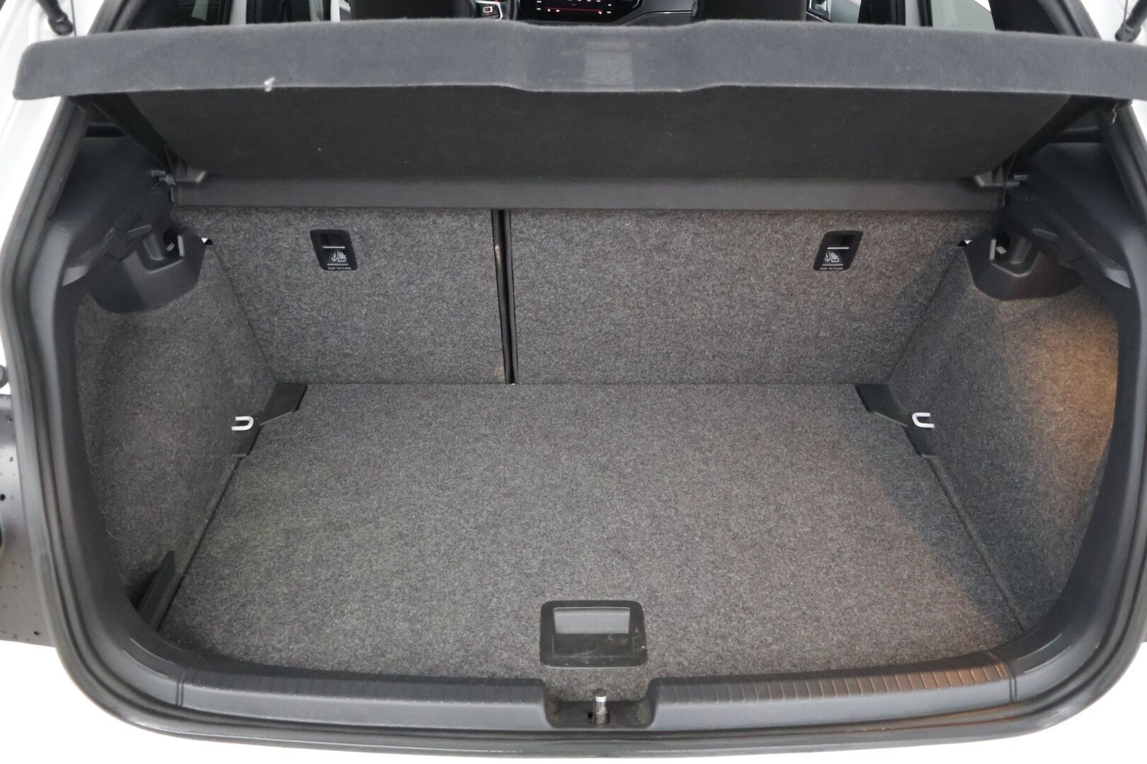 Volkswagen Polo 2019 GTI 2,0 TSI 147 kW (200 hv) // Digimittari / Vakkari / Lohko / Suomi-auto - Näyttävä / Hyvin huollettu / 2x hyvät renkaat*