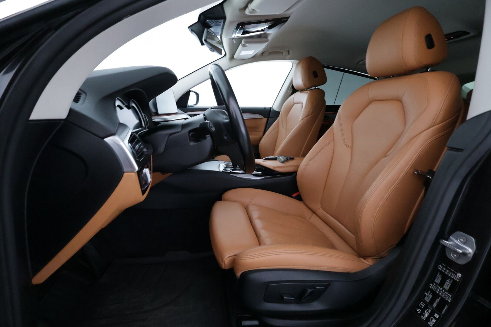 BMW 620 Gran Turismo 2019 G32 Gran Turismo 620d A xDrive - | Vakkari | Lohko | Koukku | P.Kamera | LED | Ilma-alusta | Hifit | Osasähköt sporttinahat | Suomi-auto | Kahdet Renkaat |