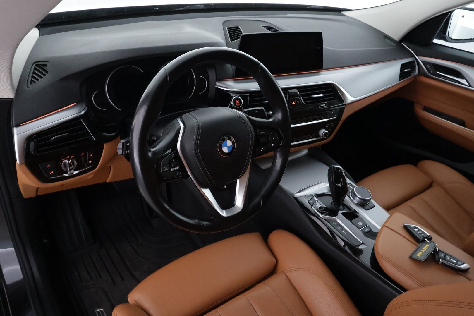 BMW 620 Gran Turismo 2019 G32 Gran Turismo 620d A xDrive - | Vakkari | Lohko | Koukku | P.Kamera | LED | Ilma-alusta | Hifit | Osasähköt sporttinahat | Suomi-auto | Kahdet Renkaat |