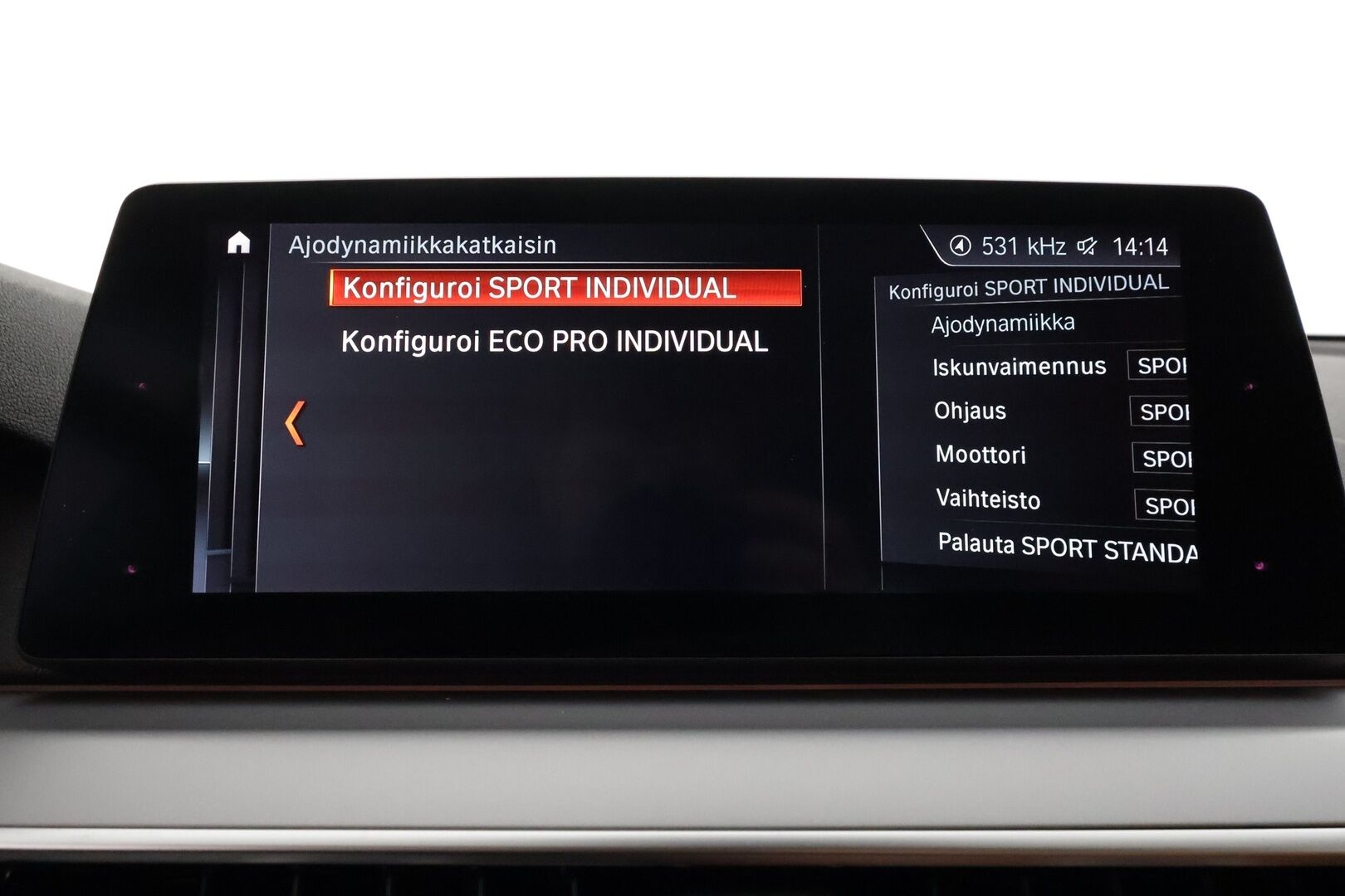 BMW 620 Gran Turismo 2019 G32 Gran Turismo 620d A xDrive - | Vakkari | Lohko | Koukku | P.Kamera | LED | Ilma-alusta | Hifit | Osasähköt sporttinahat | Suomi-auto | Kahdet Renkaat |