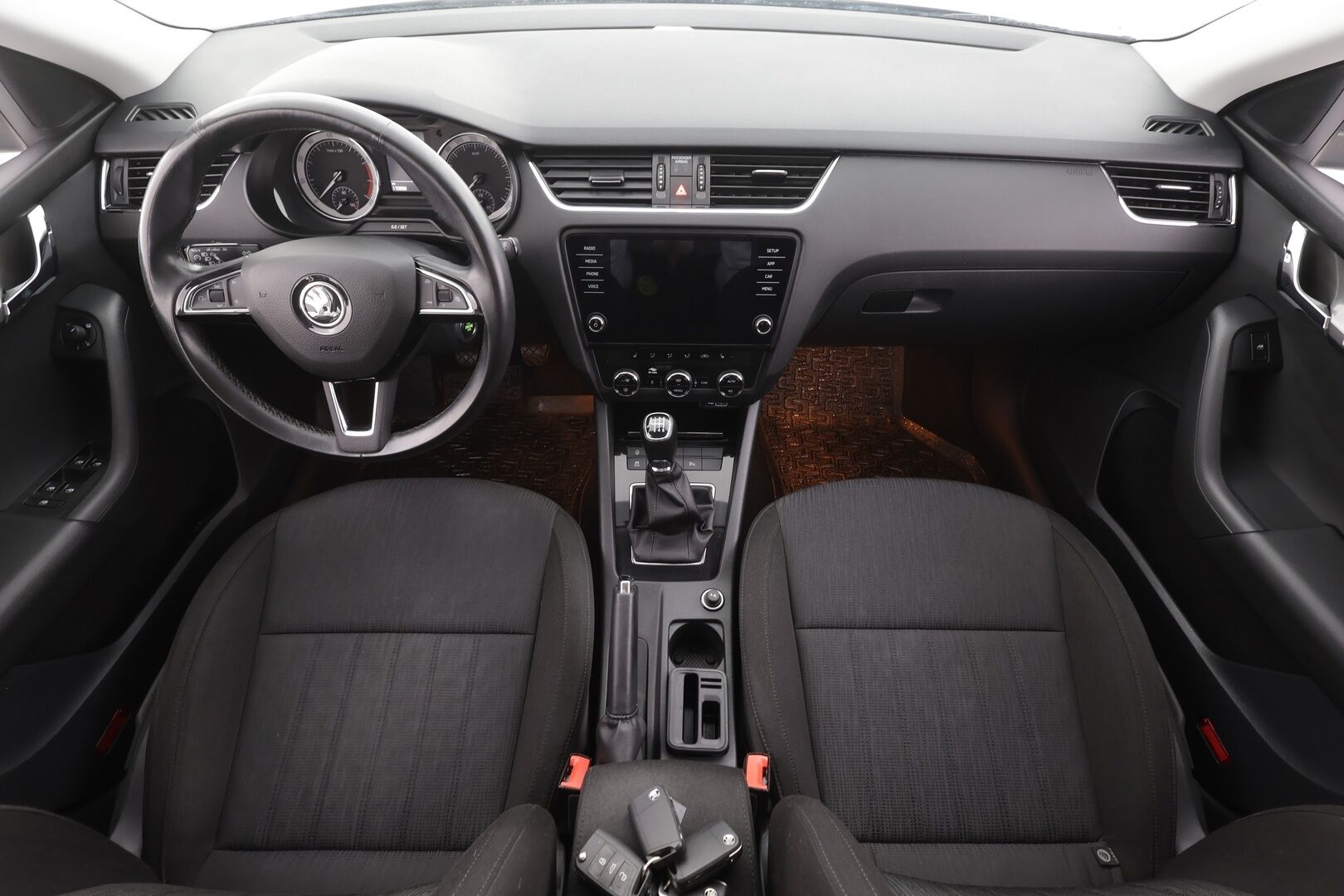 Skoda Octavia 2019 Combi 1,5 TSI Style - | LED | P.Kamera | Webasto | Koukku | Katveavustin | Apple&Android | Vakkari | Ambient-valot | Suomi-auto | Kahdet renkaat |