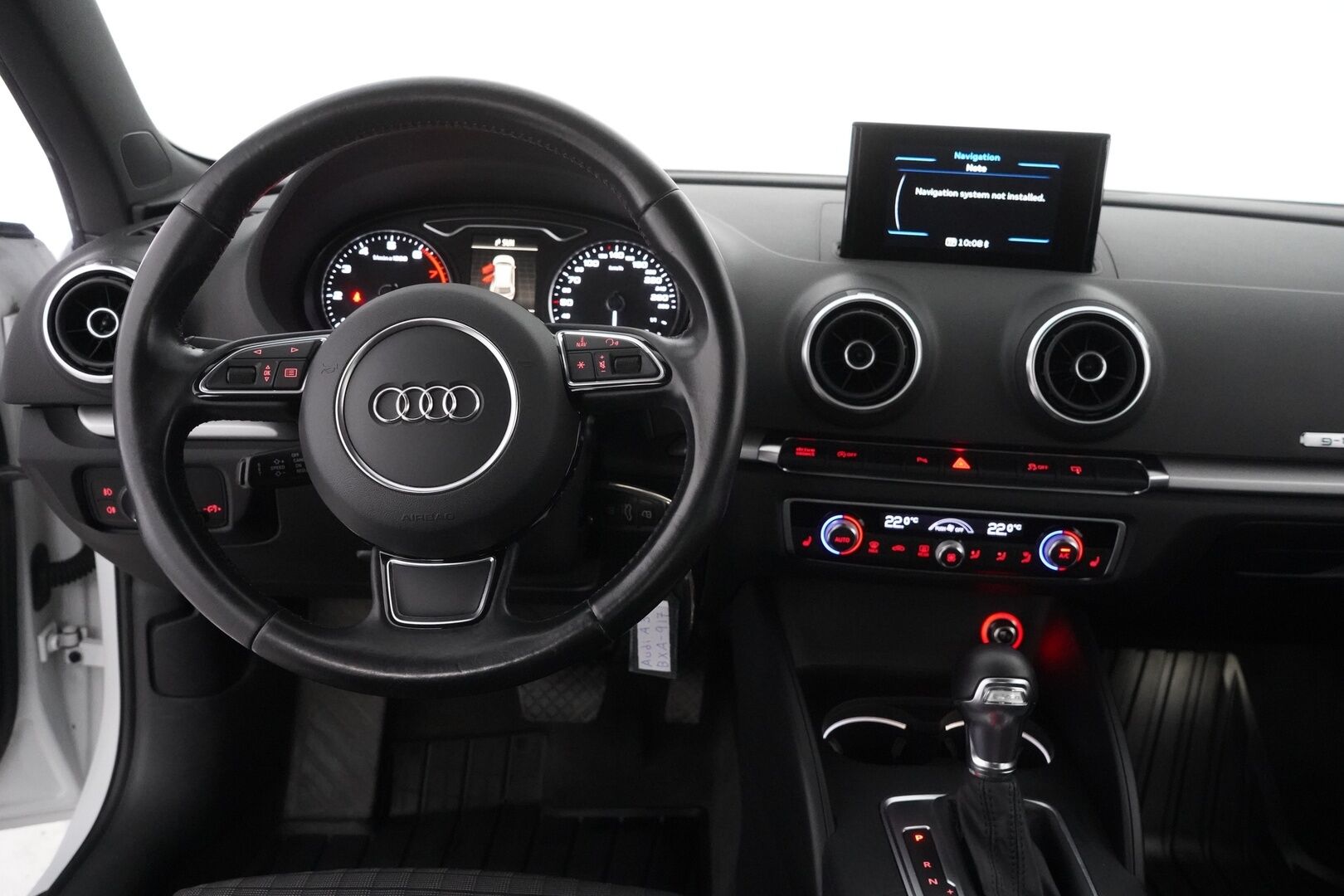 Audi A3 2016 Sportback g-tron 1,4 TFSI CNG 81 kW S tronic - Juuri katsastettu! | Vakkari | Koukku | Sporttipenkit | B&O | Tutkat | Kahdet renkaat aluvantein