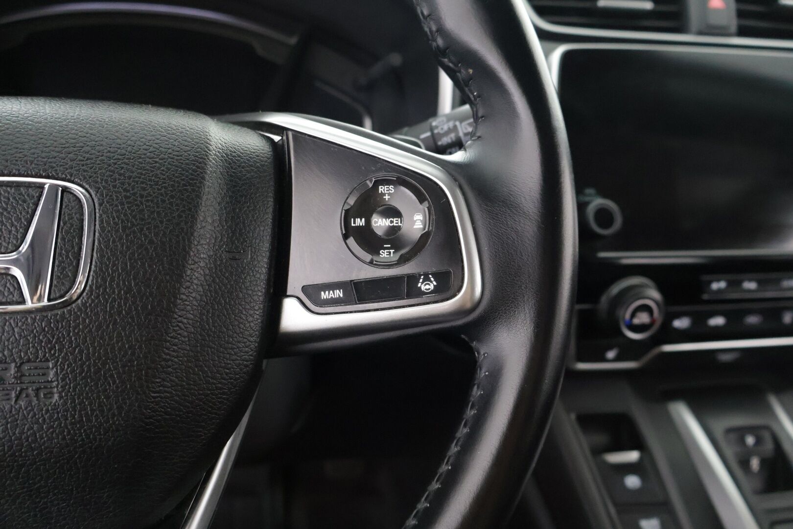 Honda CR-V 2019 Hybrid Elegance 2WD AT - ACC | Koukku | LED | Digimittaristo | Navi | P-kamera | Tutkat 