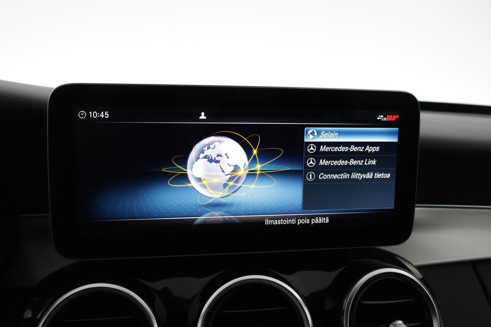 Mercedes-Benz C 2019 200 d A Business AMG * Peruutuskamera / Comand Navi / Lohkolämmitin / LED / Nahkasisusta * - * Näyttävä Facelift Suomi-auto / 2x renkaat ja vanteet *