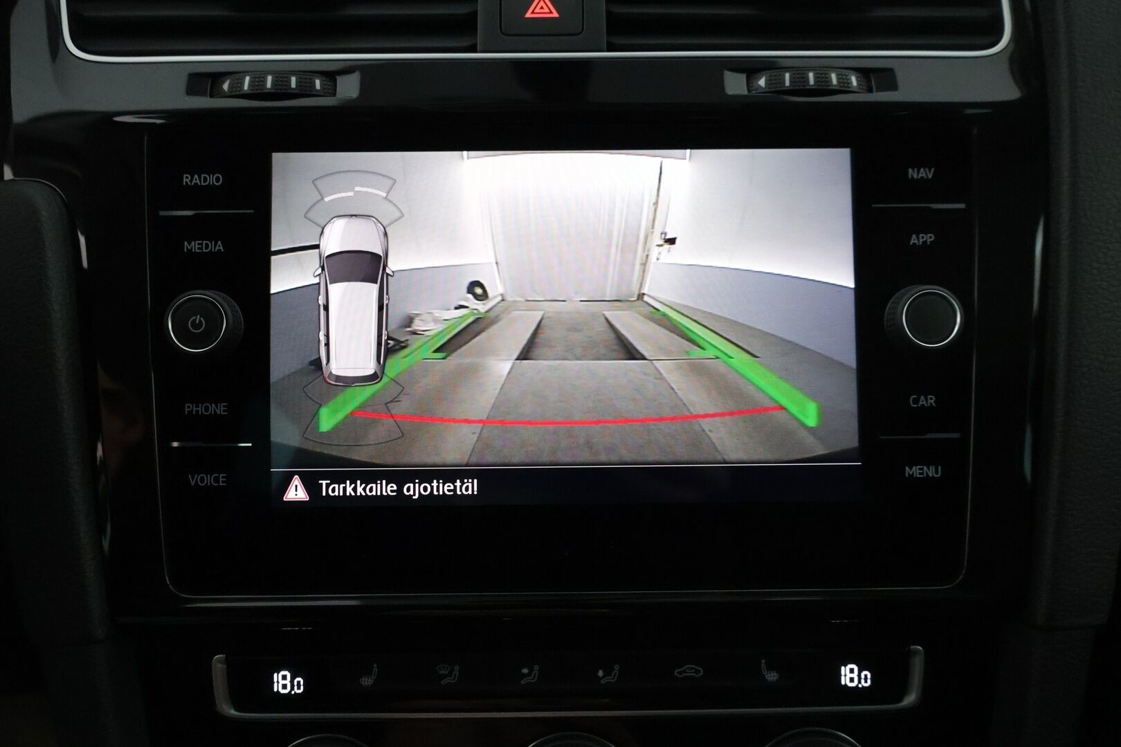Volkswagen Golf 2019 Variant Highline 1,5 TSI EVO 96 kW DSG-aut ** Digimittaristo / Webasto / Adapt. vakkari / P.kamera / Keyless / Navi ** - Suomiauto / Merkkihuollettu / Apple&Android