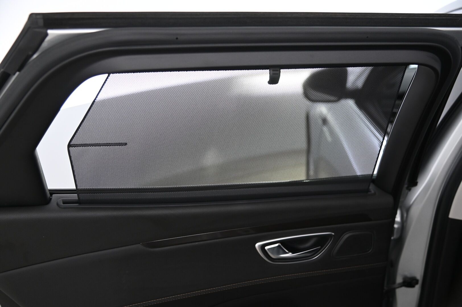 Renault Talisman 2019 Sport Tourer TCe 160 EDC7-aut Intens *Hierovat penkit / ACC / Suomi-auto* - *Juuri saapunut / 2x renkaat*