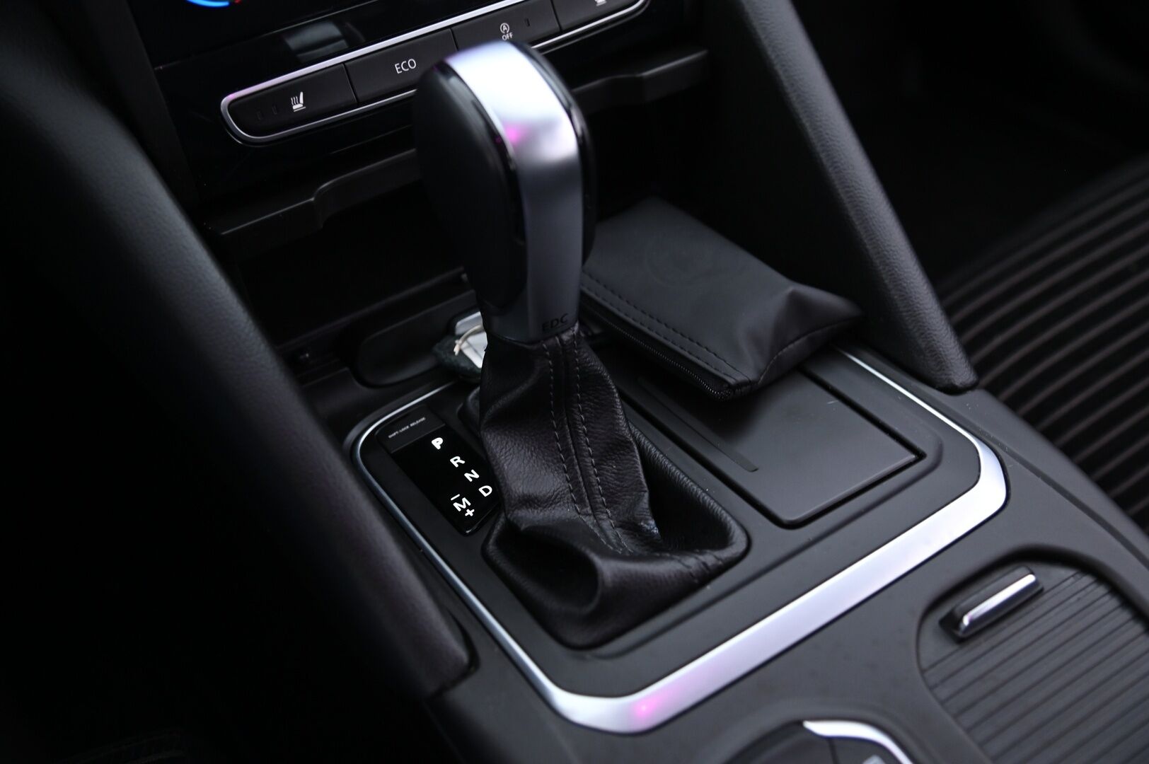 Renault Talisman 2019 Sport Tourer TCe 160 EDC7-aut Intens *Hierovat penkit / ACC / Suomi-auto* - *Juuri saapunut / 2x renkaat* - HULLUT AVAJAISHULINAT KORKOTARJOUS 3,29 %