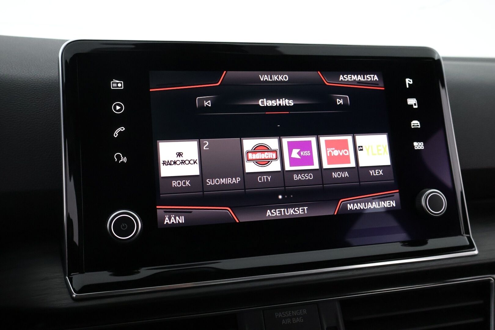 Seat Tarraco 2019 2,0 TDI 150 4DRIVE Xcellence DSG 7-Paikkainen - 7P -Suomiauto / Webasto / Adapt.Vakkari / Digimittari / Peruutuskamera / Puolinahkasisusta / Vetokoukku / LED / Juuri tullut!