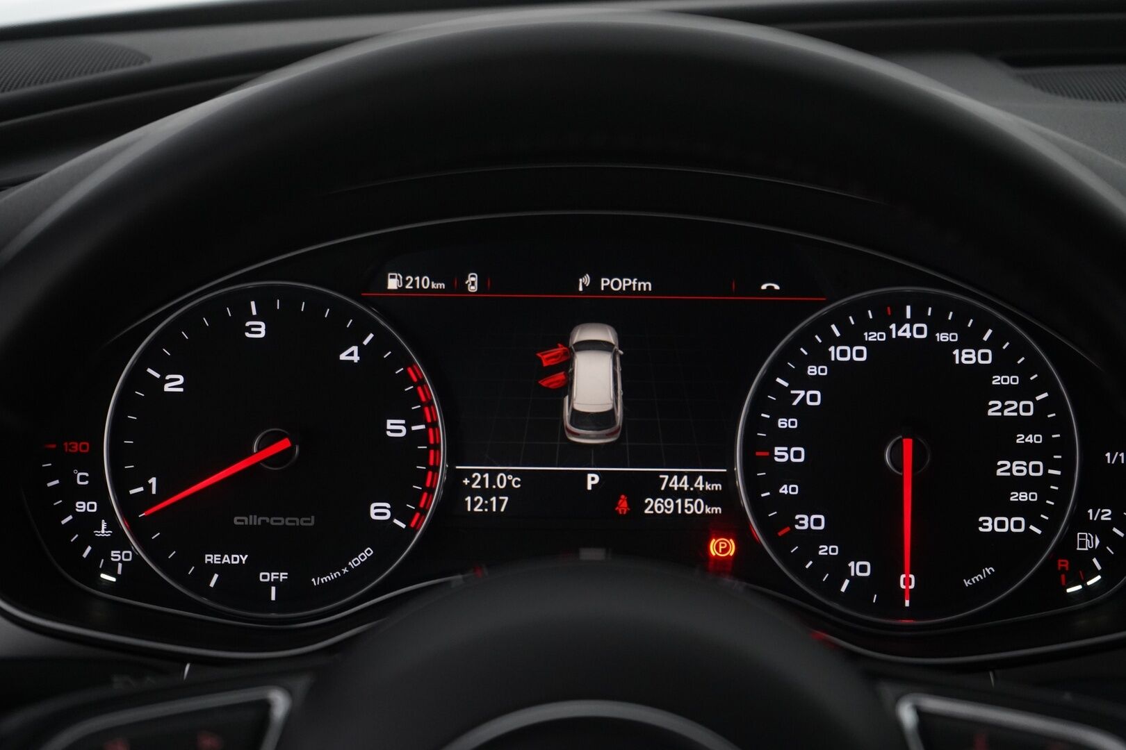Audi A6 allroad quattro 2016 *Webasto / Koukku / Keyless / Kamera / Sporttipenkit / Ilma-alusta* - Viimeisin huolto 265tkm / Kahdet vanteet / Säännöllisesti huollettu 