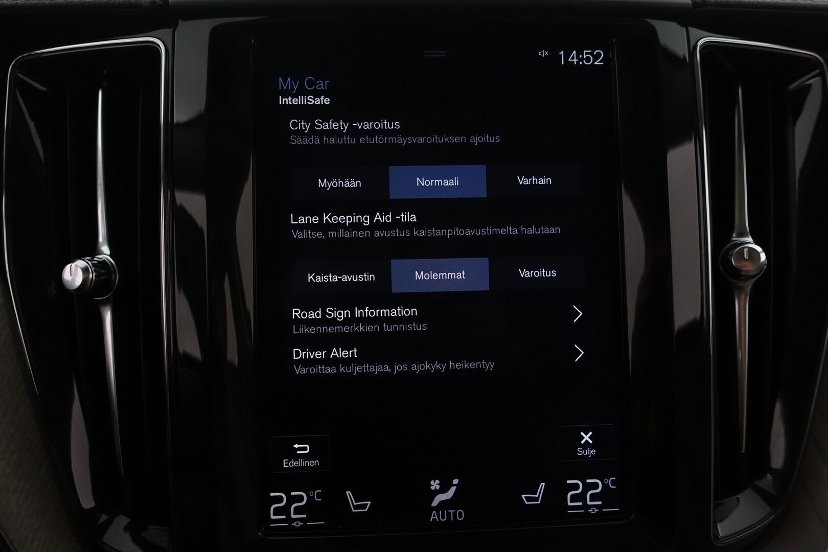 Volvo XC60 2019 T8 AWD Inscription aut - | Webasto | Adapt. Vakkari | Muistipenkki | Jakopää Vaihdettu | BLIS | 2x Renkaat&Vanteet | KeylessGo | Panoraama-lasikatto |