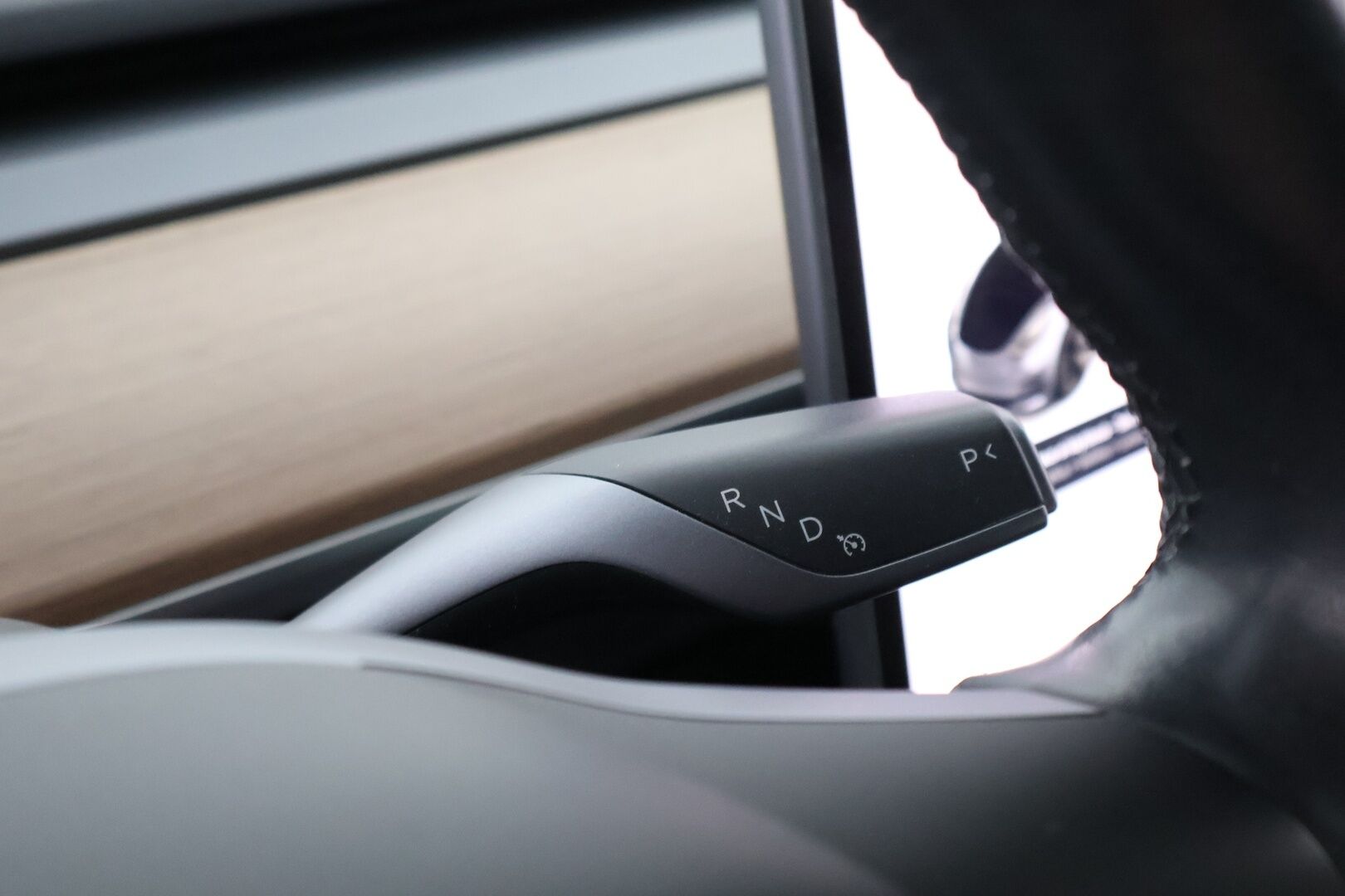 Tesla Model 3 2019 Long-Range Dual Motor AWD - Suomiauto / Premium Audio / Lasikatto / Peruutuskamera / Nahkasisusta / 2x Renkaat Aluvantein!