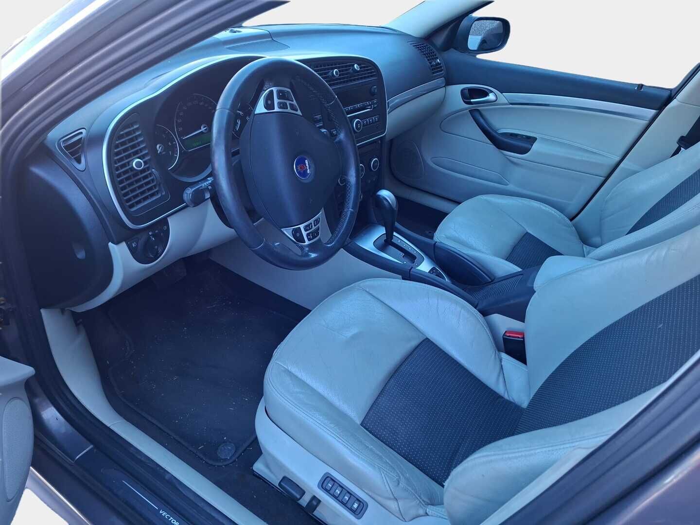 Saab 9-3 2008 2.0L Sport Sedan / *YritysOutlet - Myydään vain yrityksille* / Vakkari / 2x Renkaat / Vaaleat Nahat / - *YritysOutlet - Myydään vain yrityksille* / Seuraava katsastus 5/2027 / Hyvä historia / Super siisti / 