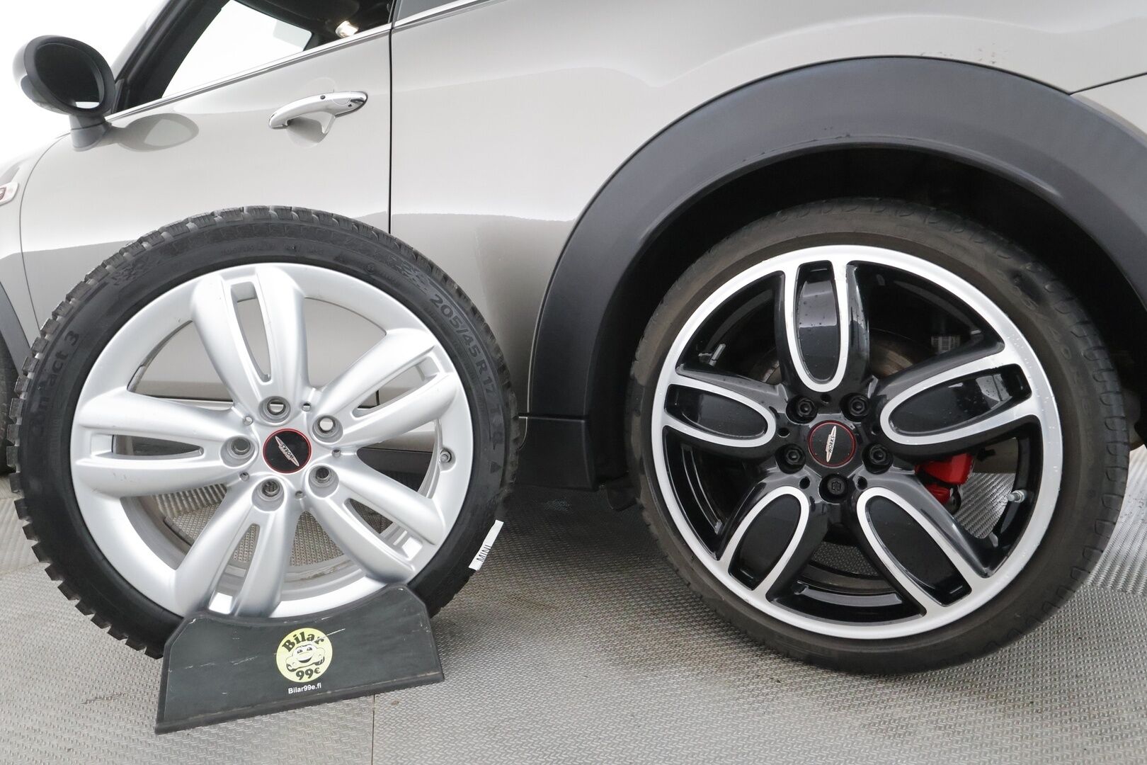 MINI Hatchback 2019 John Cooper Works A Maximise - HUD | Adapt LED | H/K | Urheilullinen alusta | Kamera | Sporttinahat | Keyless | AppleCarplay |  Vakkari | Lohko | Suomi-auto | Kahdet Renkaat 