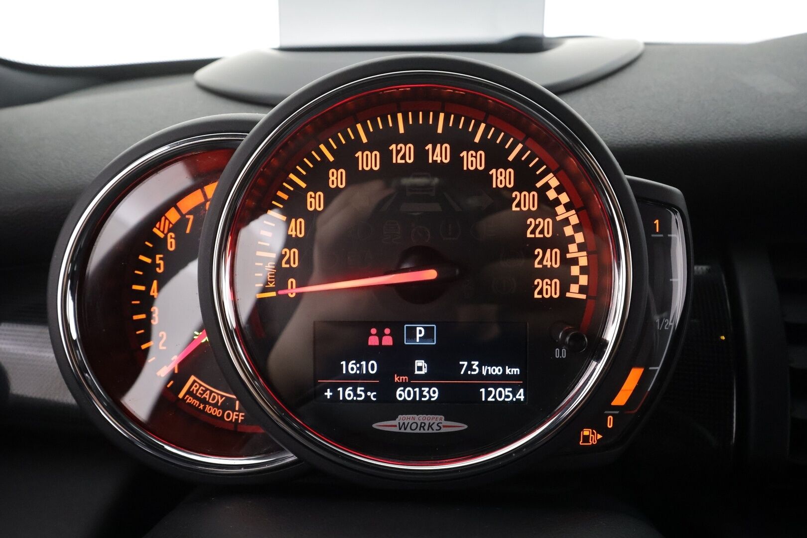 MINI Hatchback 2019 John Cooper Works A Maximise - HUD | Adapt LED | H/K | Urheilullinen alusta | Kamera | Sporttinahat | Keyless | AppleCarplay |  Vakkari | Lohko | Suomi-auto | Kahdet Renkaat 