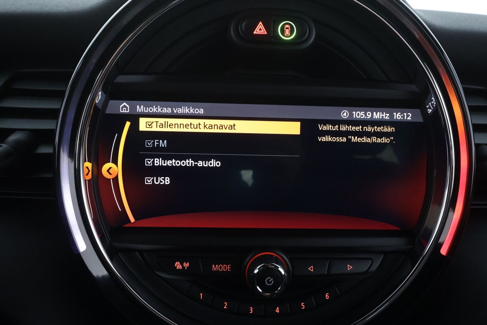 MINI Hatchback 2019 John Cooper Works A Maximise - HUD | Adapt LED | H/K | Urheilullinen alusta | Kamera | Sporttinahat | Keyless | AppleCarplay |  Vakkari | Lohko | Suomi-auto | Kahdet Renkaat 