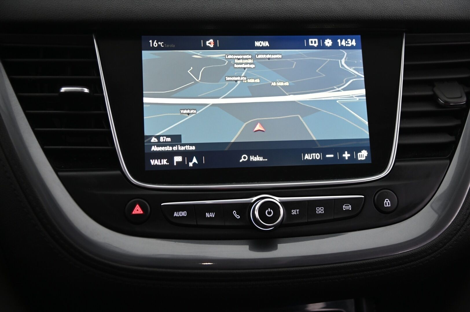 Opel Grandland X 2019 Innovation Plus 130 Turbo A * Ratin lämmitin / 360-kamera / Koukku / Navi / Vakionopeudensäädin* - Hyvällä historialla Ensimmäiseltä omistajalta! / 2x renkaat alumiinivantein!