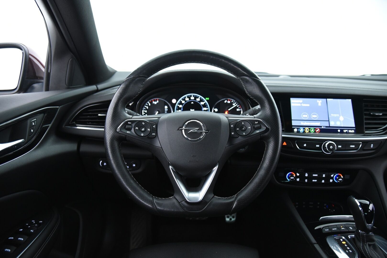 Opel Insignia 2019 Grand Sport Executive 200 Turbo A / OPC-Line / HUD / Blis / 360 / Ilmastoidut nahat / Hieronta / Vakkari / Koukku / - 1. om Suomiauto / Merkkiliikkeen huoltokirja / Jakopää juuri vaihdettu / Huippuvarusteltu 