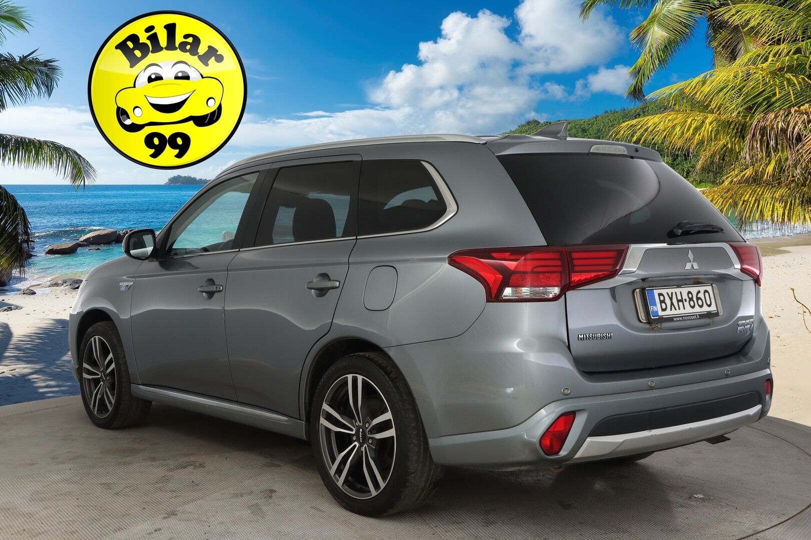 Mitsubishi Outlander 2016 PHEV Intense *Myydään Huutokaupat.com* - *LEIMA 05/26 / Rockford Fosgate / P.Kamera / Navi / 2x Alut*