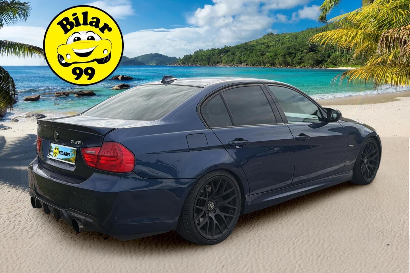 BMW 335 2011 335i Sedan (AA) 4ov 2979cm3 A - *Yritys Outlet - Myydään vain yrityksille! | P.kamera | Lasikattoluukku | Säädettävä alusta | Nahkaverhoilu | Tehokas!