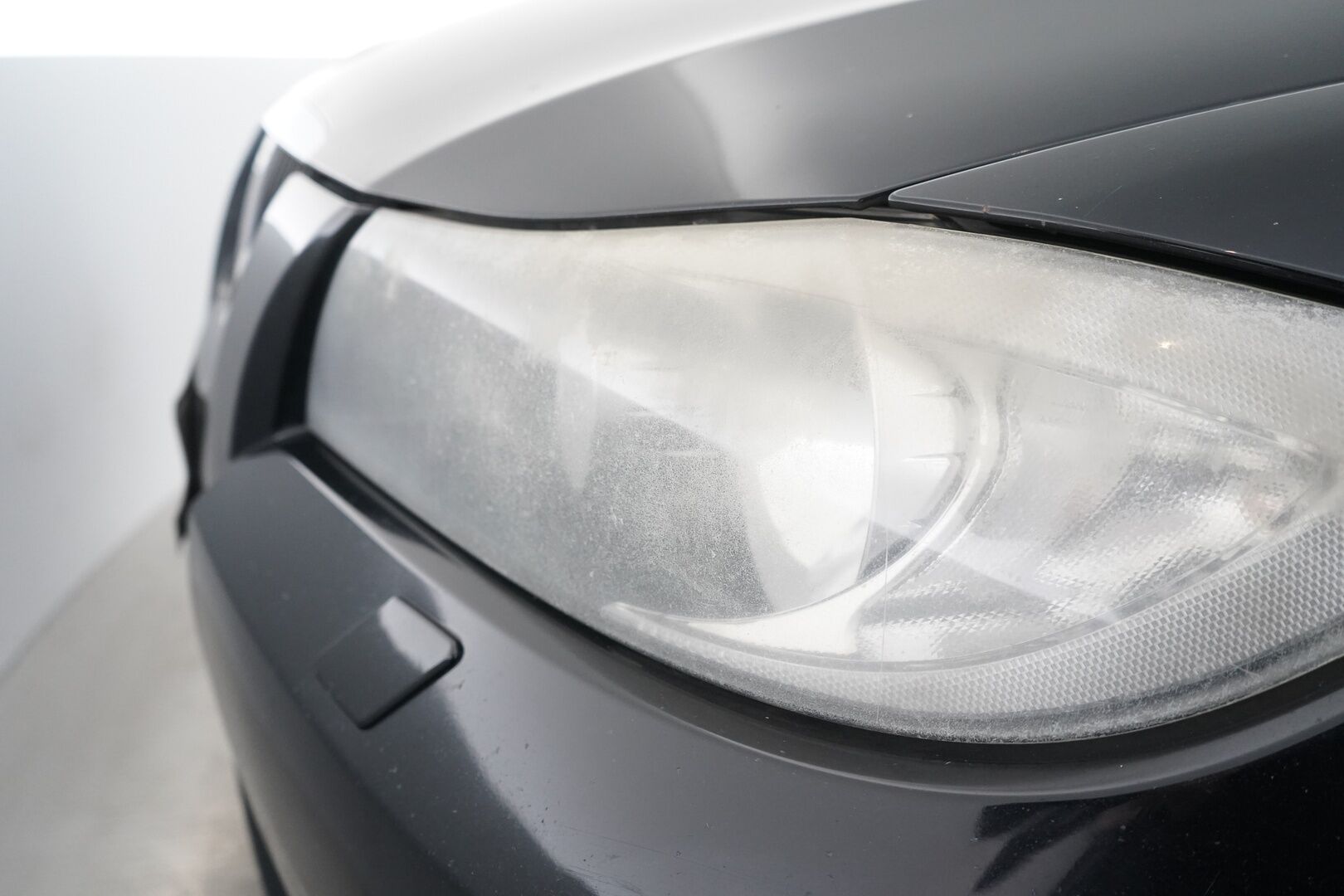 BMW 320 2008 E91 Touring * Tämä auto myydään YritysOutlet -valikoimasta vain yritykselle * - Kahdet vanteet / Särmä huoltohistoria / Seuraava katsastus 11 / 26