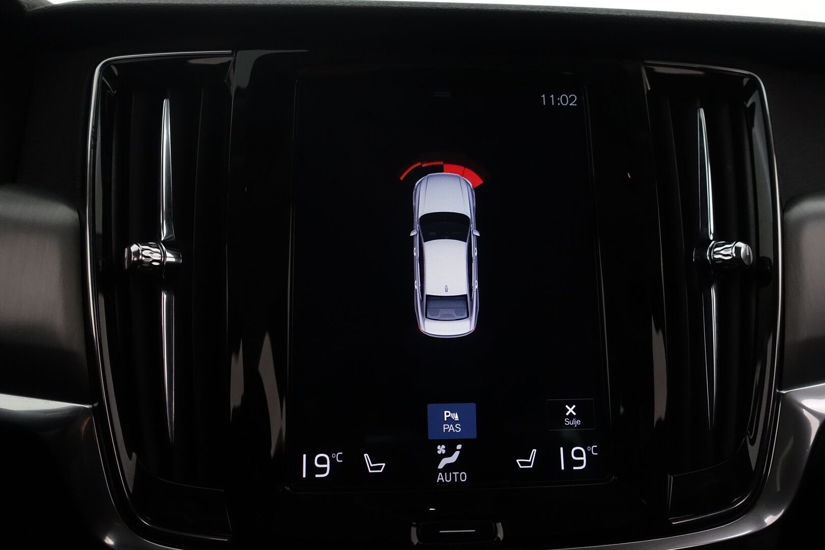 Volvo S90 2019 D3 Business aut * Pilot assist / Webasto / ACC / Navi / LED / Lämm. ohjauspyörä / Tutkat / S.Kontti * - * Suomi auto / Kahdet renkaat ja vanteet / kattavasti huollettu *