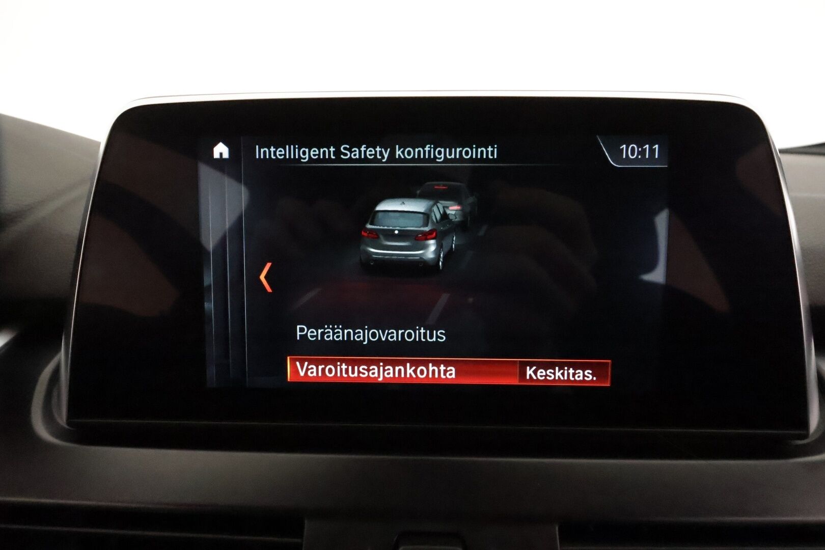 BMW 225 2017 F45 Active Tourer 225xe A **Vakkari / P.tutkat / Navi / Sporttipenkit / Ambient Lights** - Merkkihuollettu / Kahdet Renkaat