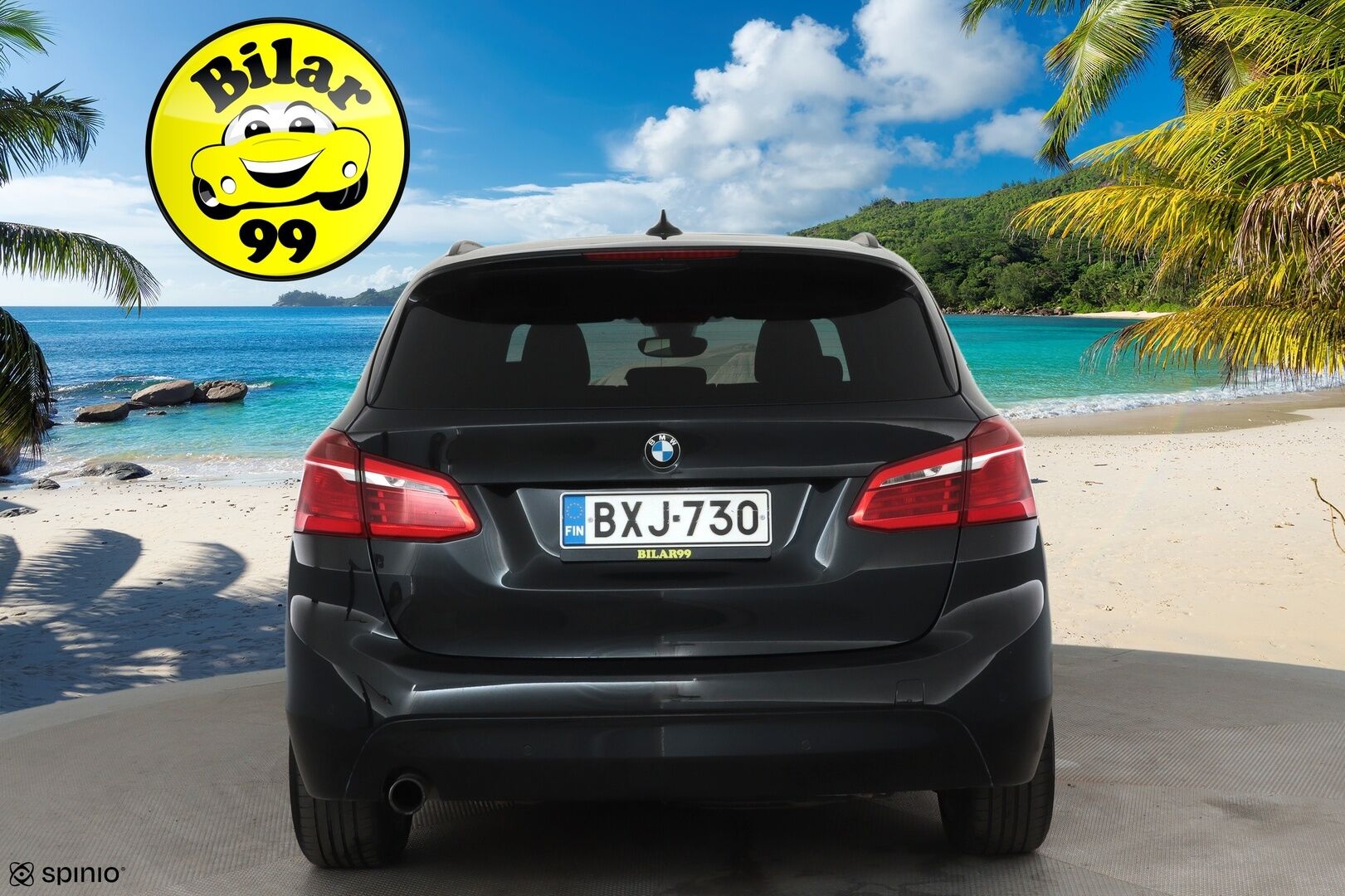 BMW 225 2017 F45 Active Tourer 225xe A **Vakkari / P.tutkat / Navi / Sporttipenkit / Ambient Lights** - Merkkihuollettu / Kahdet Renkaat