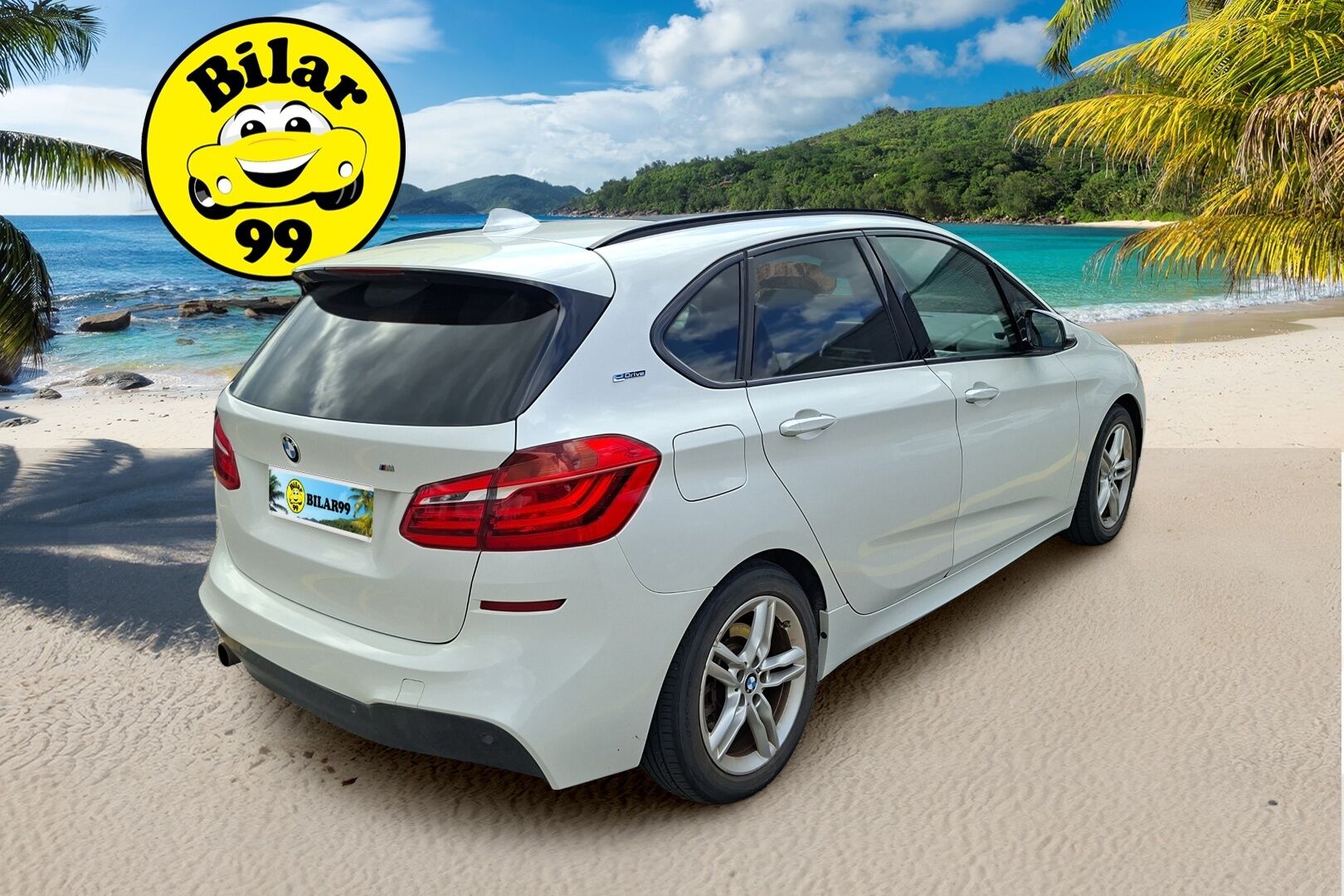 BMW 225 2016 225xe Active Tourer Farmari (AC) 4ov 1499cm3 A - | HUD | ACC | Ambient | P-Kamera | H&K | 79,8% Soh | Muistipenkki |