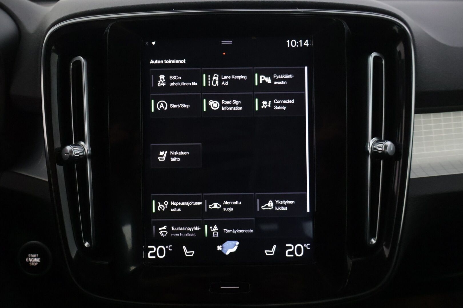 Volvo XC40 2020 D3 Business aut - | Suomi-auto | Vakionopeudensäädin | Navi | KeylessGo | Pysäköinti lämmitin | LED | Puolinahat | Peruutustutka | - KORKO VAIN 3,99 %
