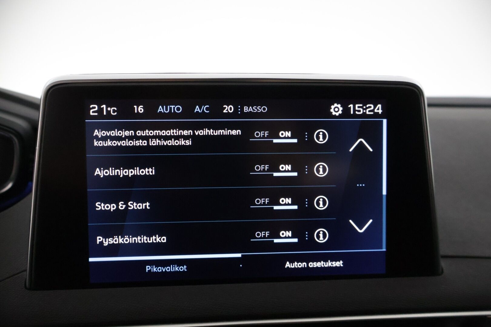 Peugeot 3008 2019 Allure PureTech 130 EAT8-automaatti * / Blis / Vetokoukku / Keyless / Muistipenkki / Sähkökontti / - Tyylikäs & pieni kulutuksinen / Varusteita löytyy / Jakopää tehty / Juuri huollettu & katsastettu valmiina ajoon /  