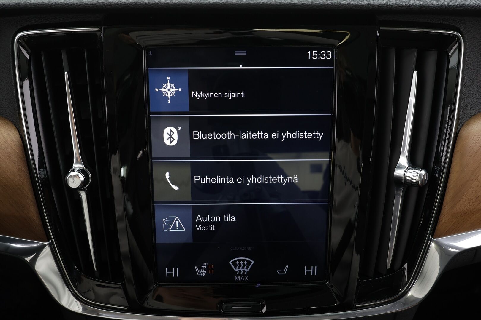 Volvo S90 2018 T8 AWD Business Inscription aut * ACC / P.kamera / Full LED / Navi / Muistipenkki / Lasikattoluukku / KeylessGo / Webasto / Koukku * - Kahdet renkaat aluvanteilla - HULLU BLACKWEEK KORKOTARJOUS 2,49%