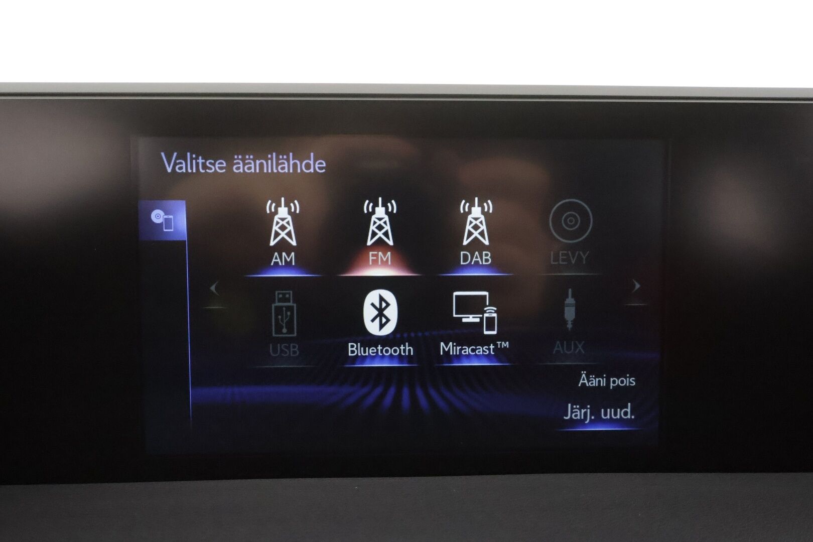 Lexus UX 2019 250h AWD F Sport - | ACC | HUD | Sähköpenkit | Nahka-alcantara | Keyless | P.kamera | Lämm. ohjauspyörä | Sähkökontti | Merkkihuollot | 