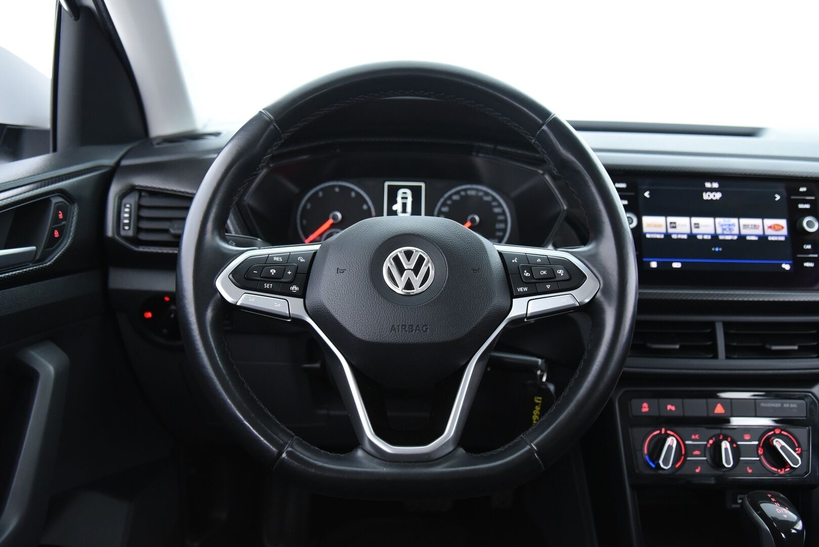 Volkswagen T-Cross 2019 Style 1,0 TSI 85 kW (115 hv) DSG-aut.*ACC / BLIS / Merkkihuollettu / P-Tutkat / AppConnect / Koukku*