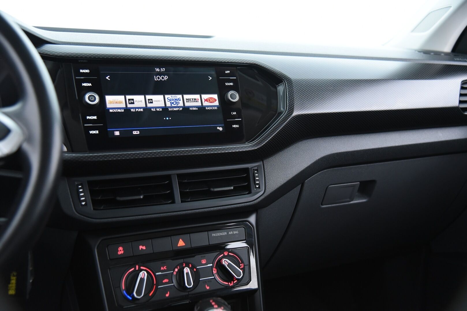 Volkswagen T-Cross 2019 Style 1,0 TSI 85 kW (115 hv) DSG-aut.*ACC / BLIS / Merkkihuollettu / P-Tutkat / AppConnect / Koukku*