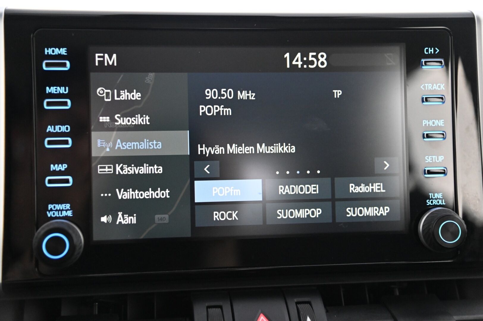 Toyota RAV4 2019 2,0 VVT-iE Active * Navi / P.Kamera / LED / Koukku / S.kontti* - * 2x vanteet renkailla / Suomi-auto / Merkkihuollettu *