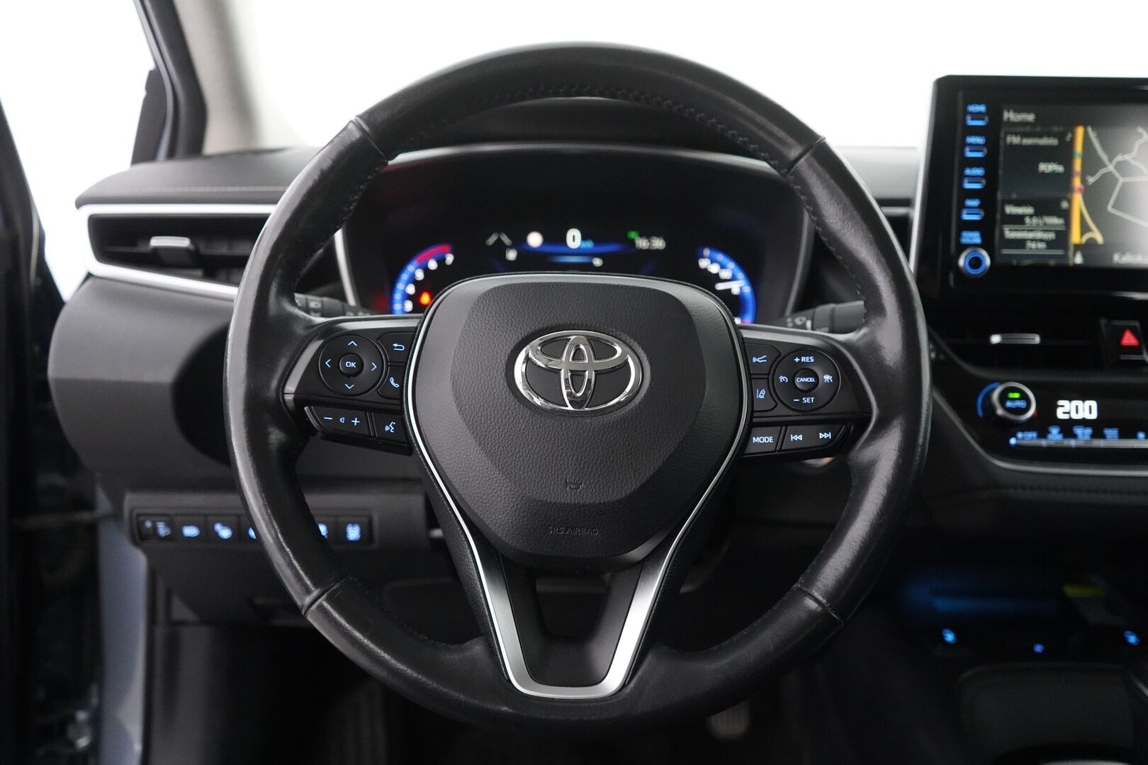 Toyota Corolla 2019 Sedan 1,8 Hybrid Style - ACC | Koukku | Blis | Lohko | Nahat | Kamera | LED | Navi | Tutkat | Suomi-auto | Kahdet alumiinivanteet | SUPER VARUSTEET!