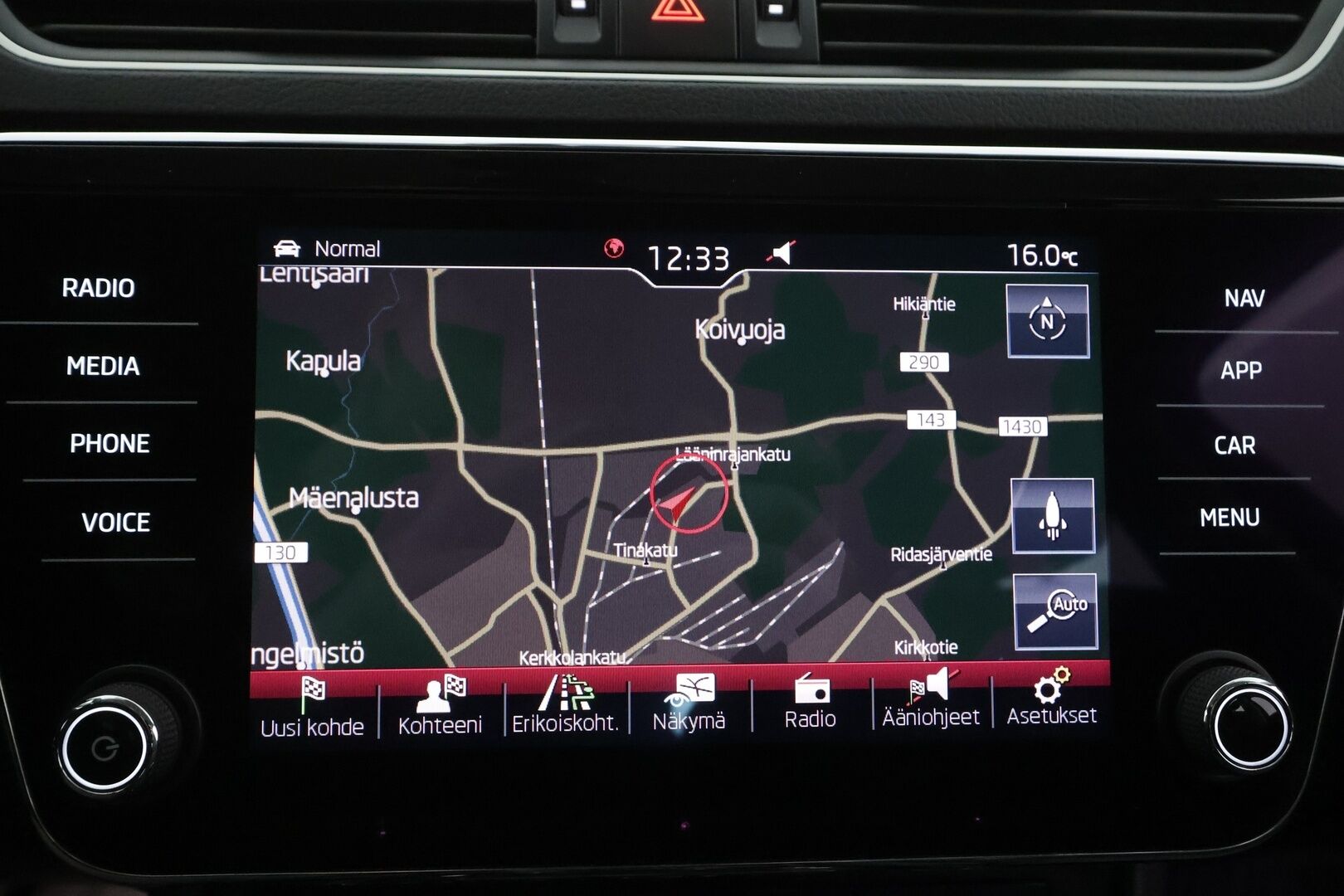 Skoda Superb 2019 1,5 TSI ACT Style BusinessLine - | ACC | Webasto | Koukku | Canton | LED | Muistipenkki | P.kamera | Nahat | Keyless | Apple&Android | 1.Om Suomi-auto | Merkkihuollettu | Kahdet Renkaat |