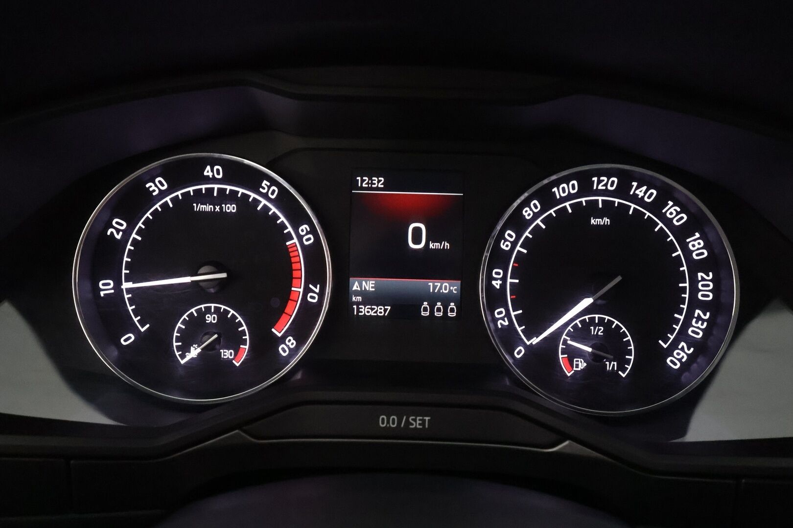 Skoda Superb 2019 1,5 TSI ACT Style BusinessLine - | ACC | Webasto | Koukku | Canton | LED | Muistipenkki | P.kamera | Nahat | Keyless | Apple&Android | 1.Om Suomi-auto | Merkkihuollettu | Kahdet Renkaat |