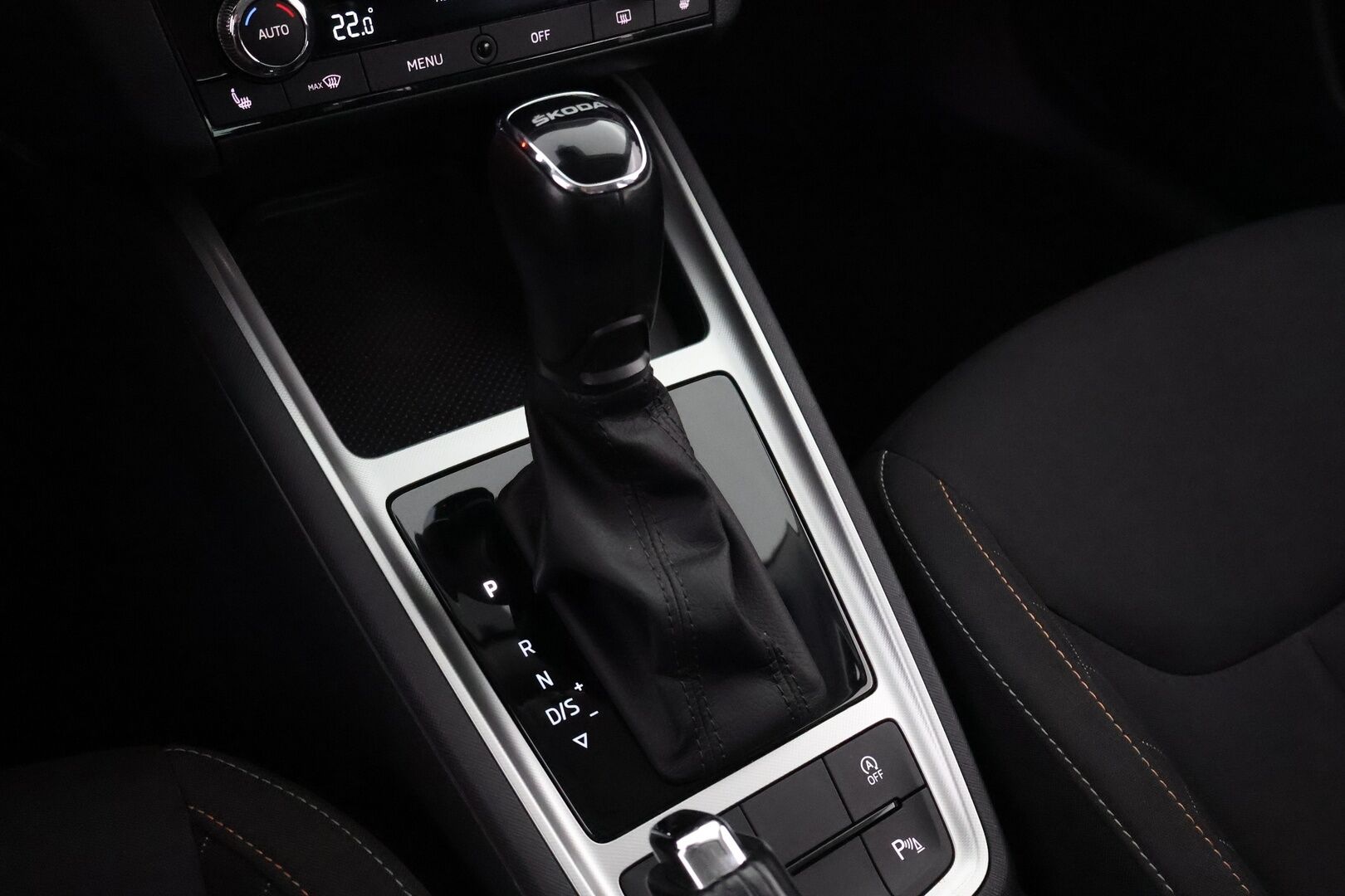 Skoda Scala 2019 1,5 TSI Ambition DSG Autom. - Suomiauto / Lane Assist / Peruutustutkat / Crystal LED / Lohko & Sisäpistoke / Juuri tullut Tampereelle!