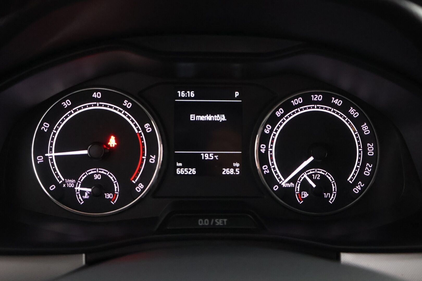 Skoda Scala 2019 1,5 TSI Ambition DSG Autom. - Suomiauto / Lane Assist / Peruutustutkat / Crystal LED / Lohko & Sisäpistoke / Juuri tullut Tampereelle!