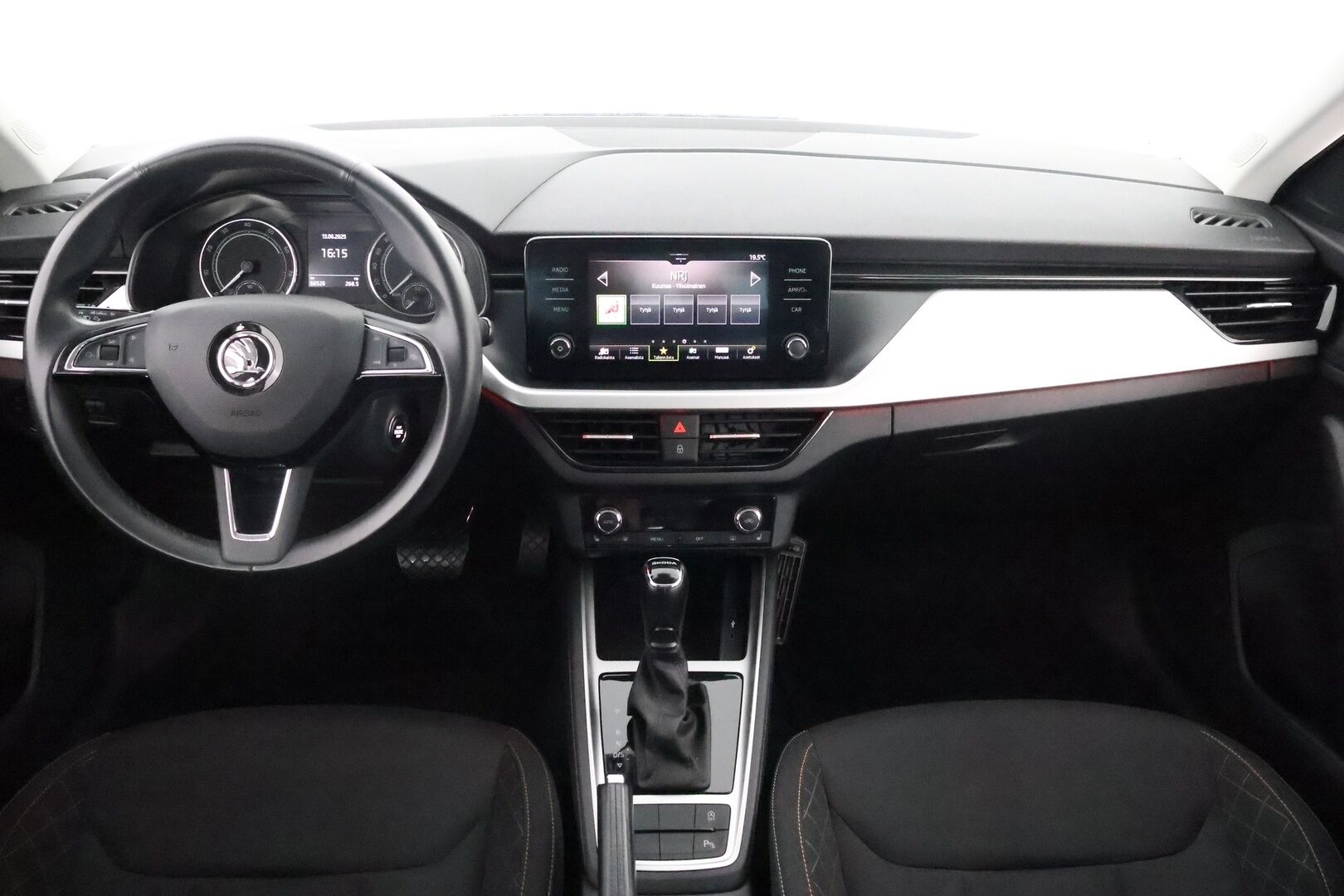 Skoda Scala 2019 1,5 TSI Ambition DSG Autom. - Suomiauto / Lane Assist / Peruutustutkat / Crystal LED / Lohko & Sisäpistoke / Juuri tullut Tampereelle!