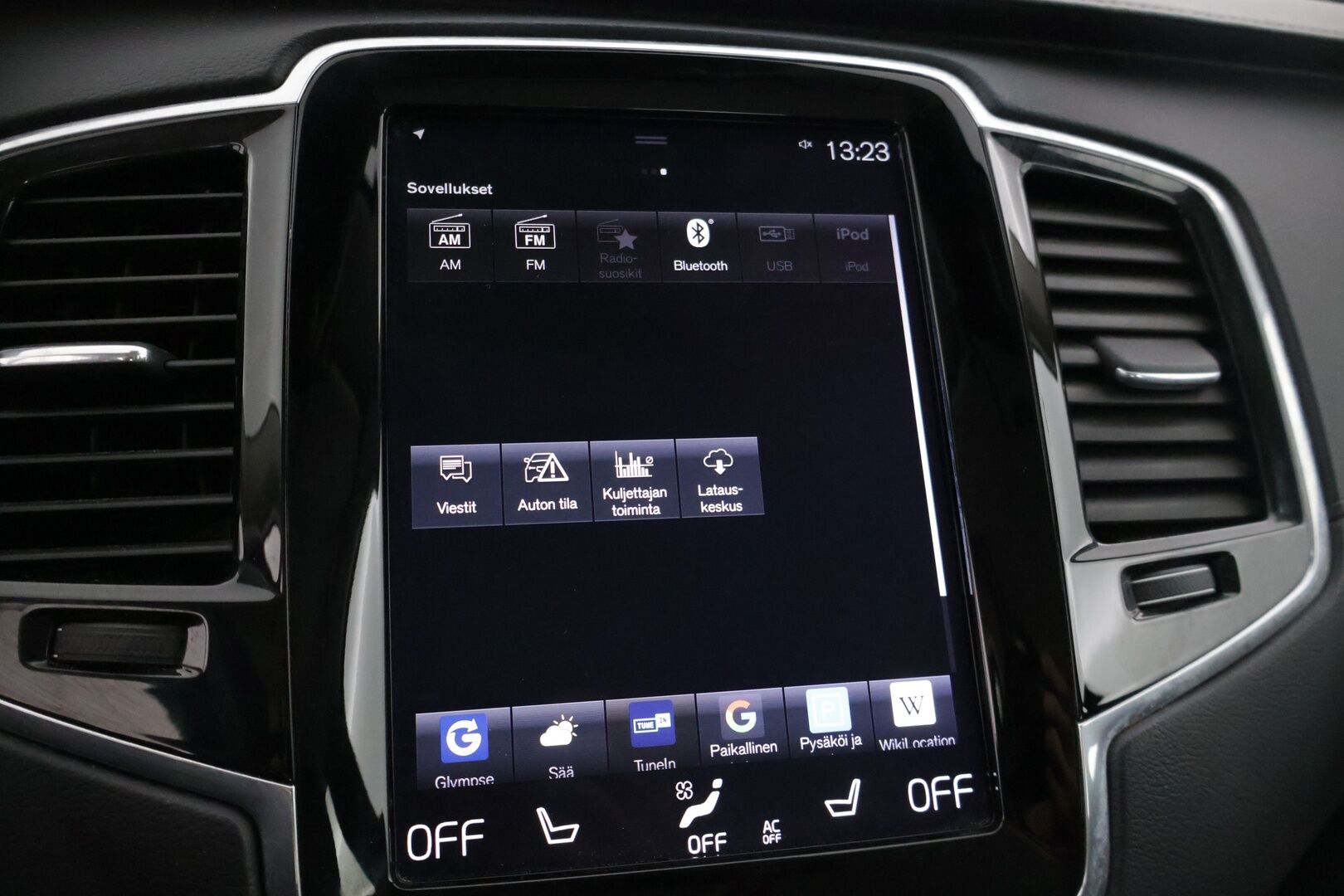 Volvo XC90 2019 D5 AWD Inscription aut * 7-P / Kamera / PilotAssist / Webasto / Muistipenkit / Vetokoukku / Nahkasisusta / Navi * - 2,99 % KORKOTARJOUS TÄHÄN AUTOON - * Jakohihna juuri vaihdettu / Suomi-auto / 2x Vanteet & Renkaat *