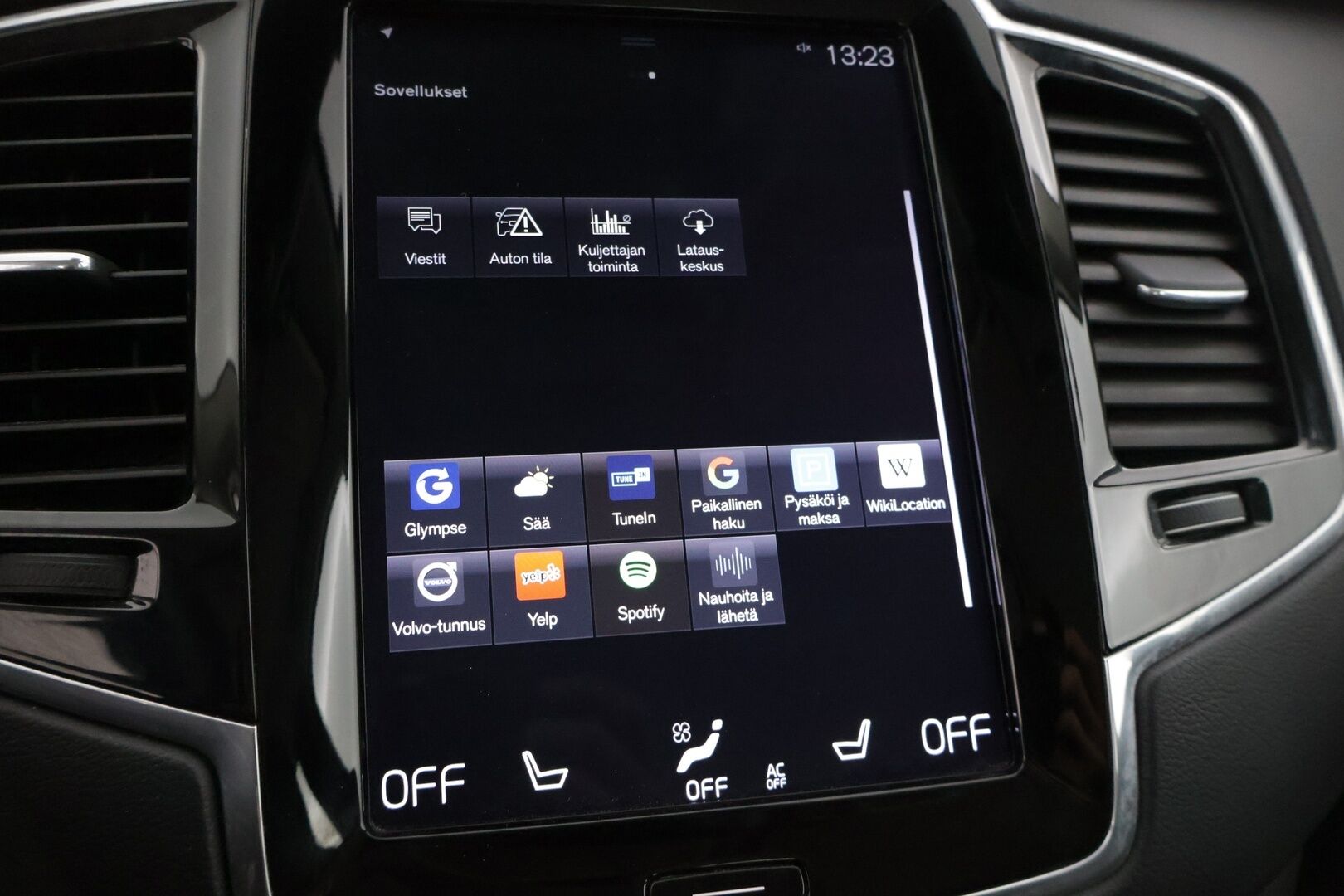 Volvo XC90 2019 D5 AWD Inscription aut * 7-P / Kamera / PilotAssist / Webasto / Muistipenkit / Vetokoukku / Nahkasisusta / Navi * - 2,99 % KORKOTARJOUS TÄHÄN AUTOON - * Jakohihna juuri vaihdettu / Suomi-auto / 2x Vanteet & Renkaat *