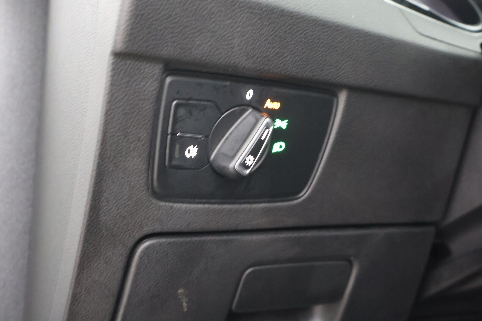 Volkswagen Passat 2017 Variant GTE Plug-In Hybrid 160 kW (218 hv) DSG-aut/ ACC / P. Kamera / ErgoComfort / 2x Renkaat / Huoltokirja / SoH 90.1%! - Akku vaihdettu suurempaan 2024! / SoH 90,1% - HULLUT AVAJAISHULINAT KORKOTARJOUS 3,29 %