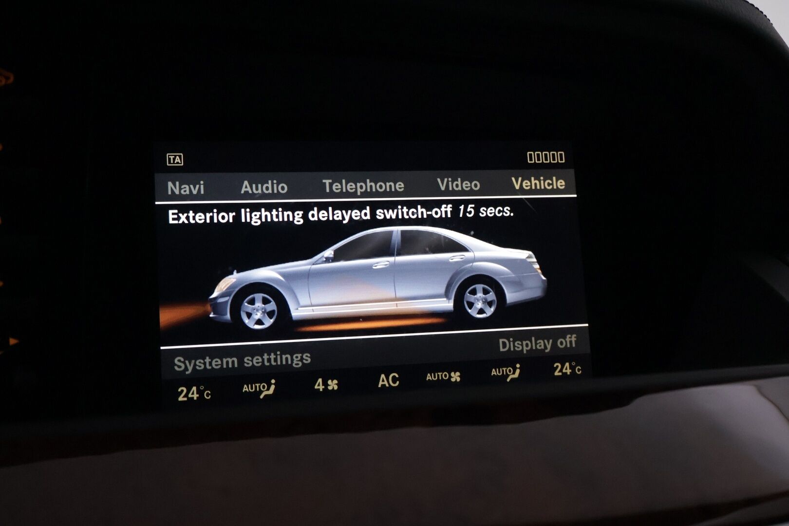 Mercedes-Benz S 2007 550 4MATIC Sedan YritysOutlet - Myydään vain yrityksille - Tämä auto myydään YritysOutlet -valikoimasta vain yritykselle