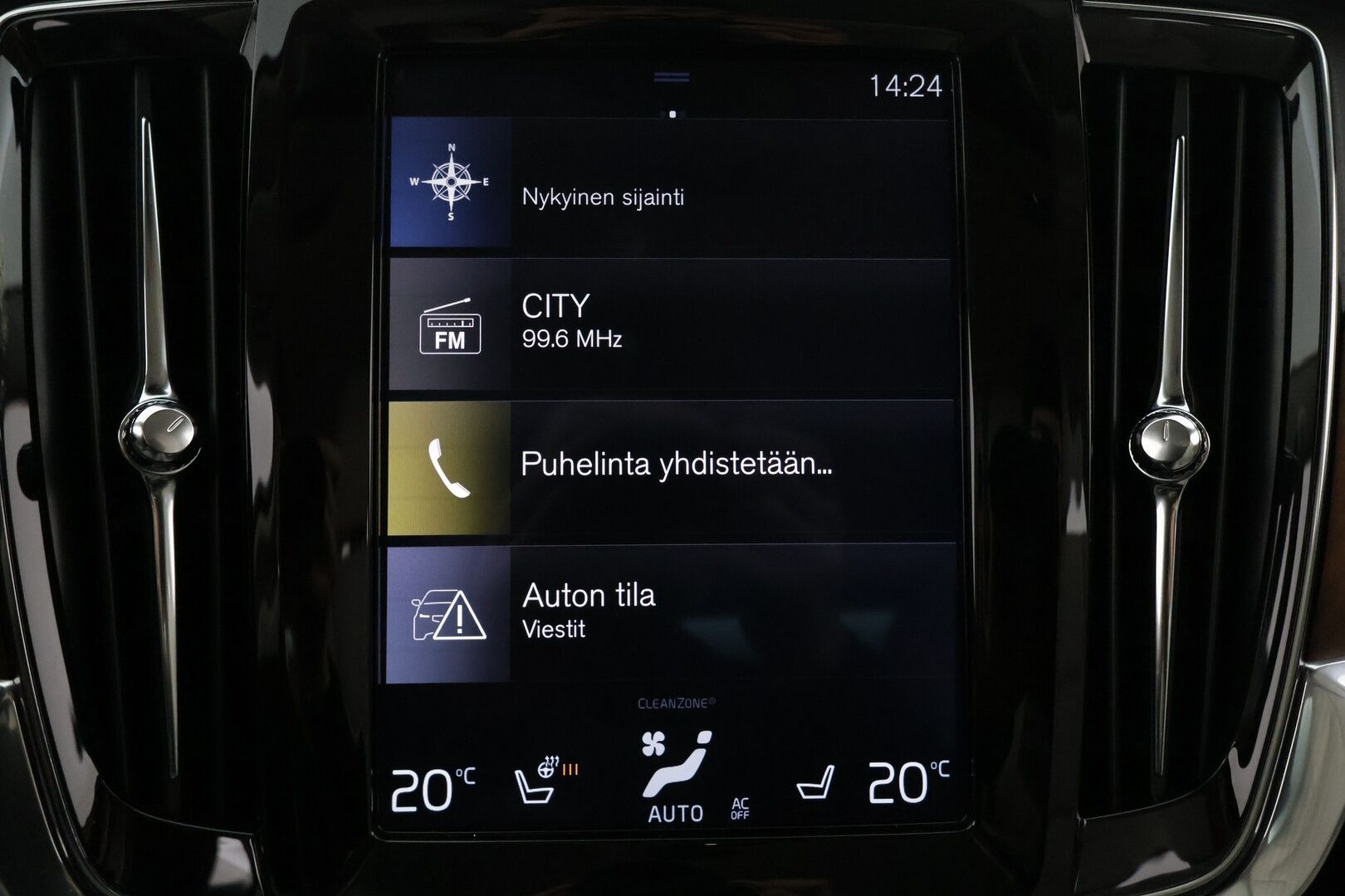Volvo S90 2019 T8 AWD Business Inscription aut - PA-lisälämmitin / Pilot Assist / Harman/Kardon / Tutkat / Sporttipenkki Muistilla / KeylessGo / Vaalea nahkasisusta / Navi 